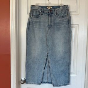 Madewell A-line denim skirt NWT size 31.